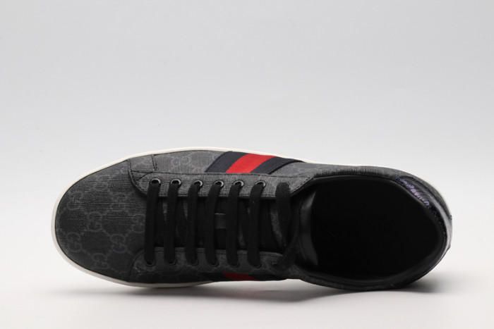 GUI SNEAKER