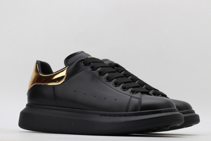 ALEX MCQU SNEAKER