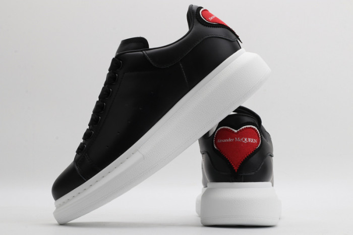 ALEX MCQU SNEAKER