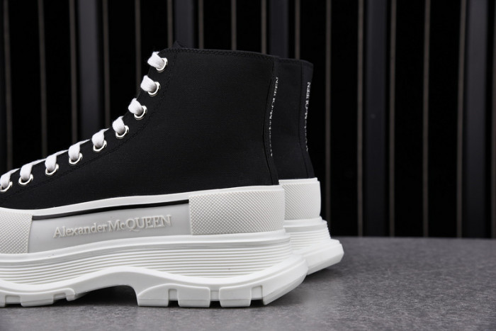ALEX MCQU SNEAKER