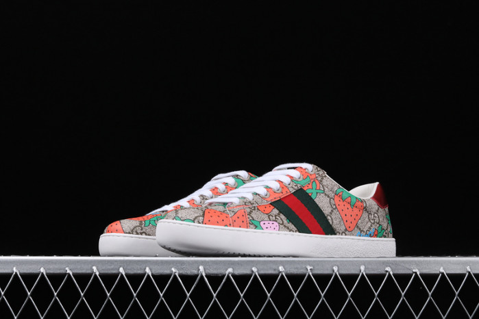 GUI SNEAKER