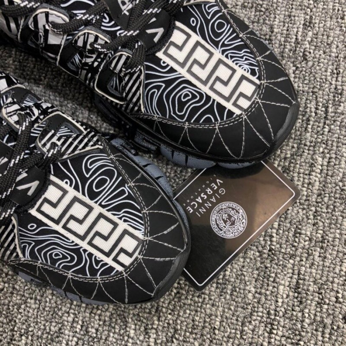 VSE Sneaker