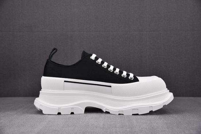 ALEX MCQU SNEAKER