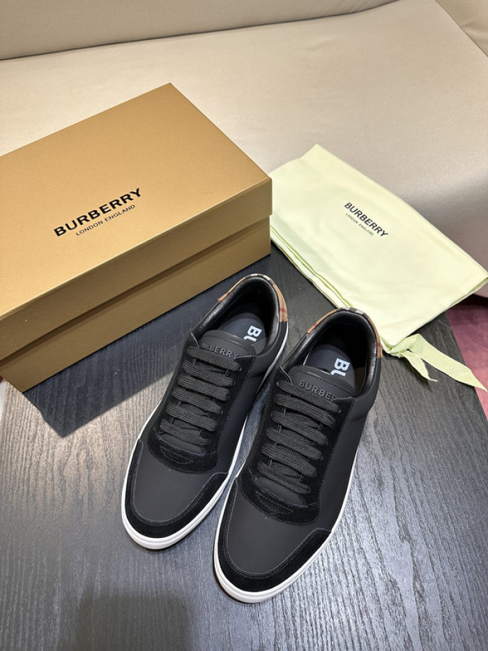 BUB sneaker