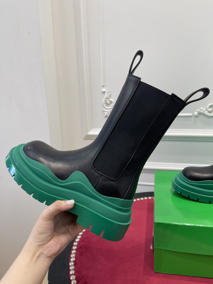 BV boots 027
