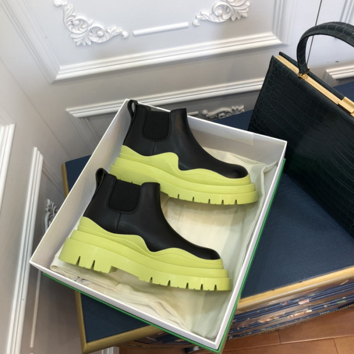 BV boots 030