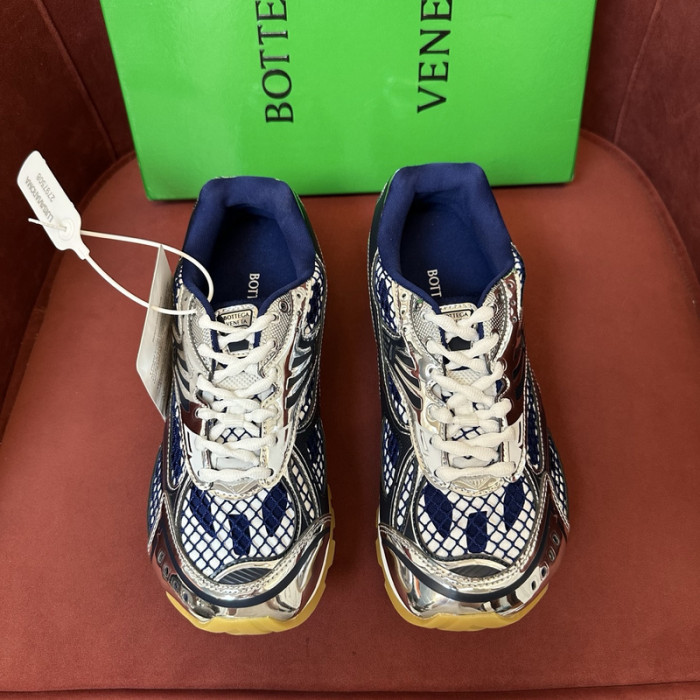 BV sneaker