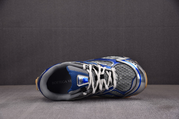 BV sneaker