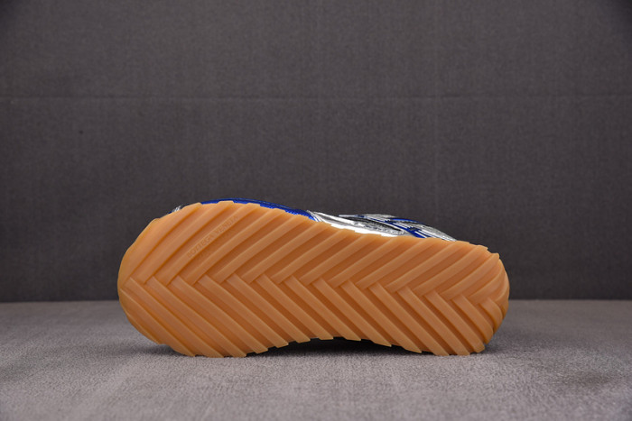 BV sneaker