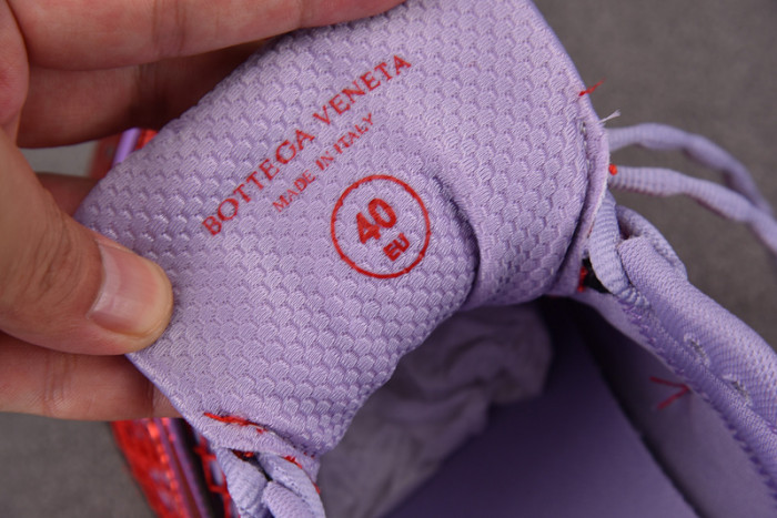 BV sneaker