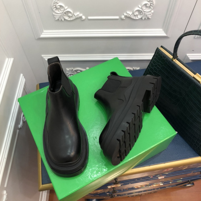 BV boots 007