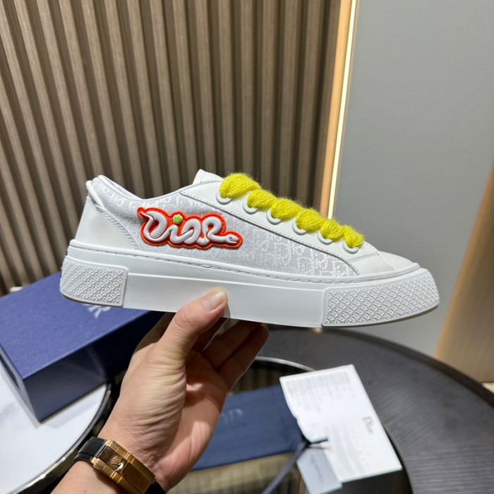 D10R SNEAKER
