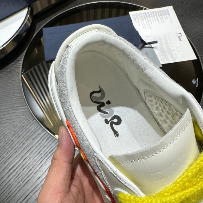 D10R SNEAKER