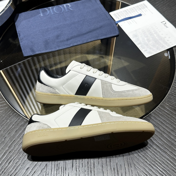 D10R SNEAKER