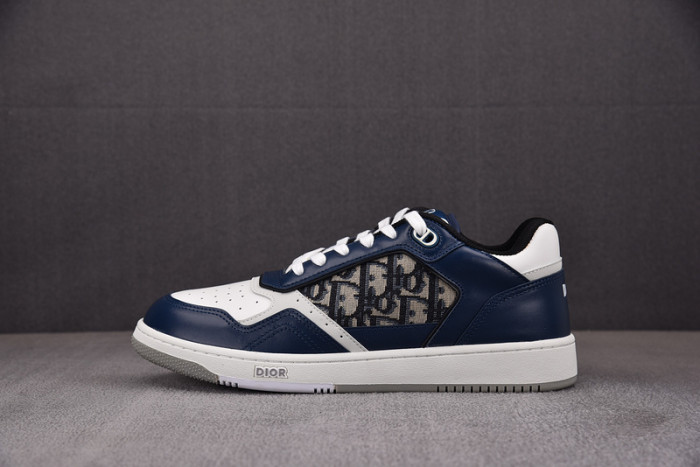 D10R B27 LOW SNEAKER