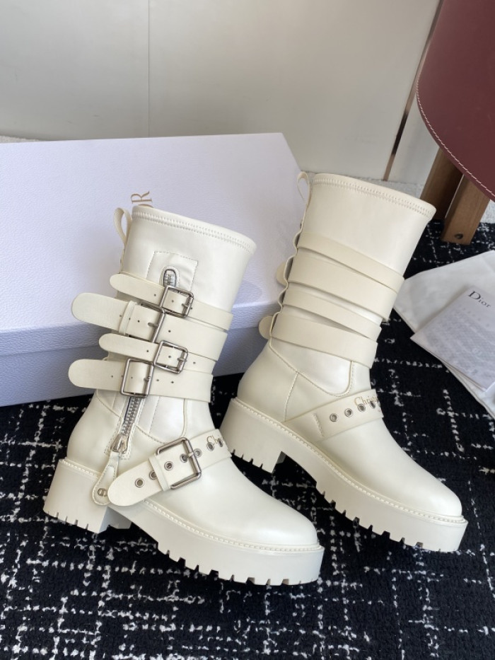 D10R boot (mid)