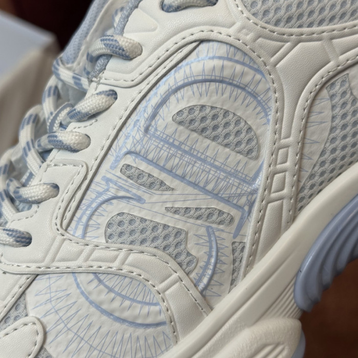 D10R SNEAKER
