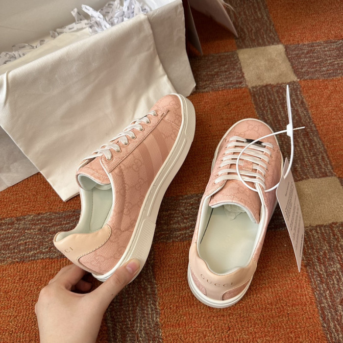 GUI SNEAKER