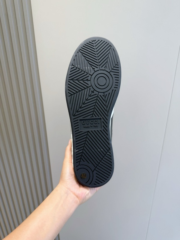 GUI SNEAKER