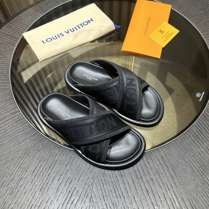 L0VT SANDAL