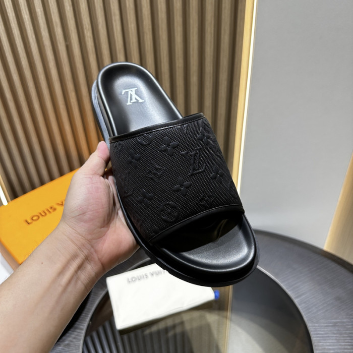 L0VT SANDAL