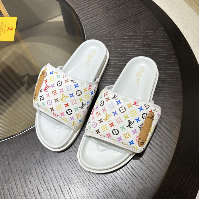 L0VT SANDAL