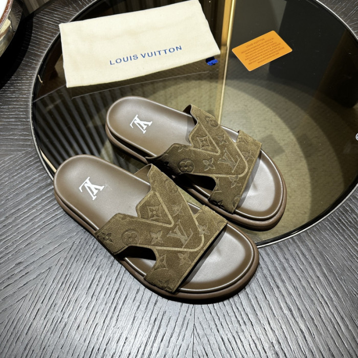 L0VT SANDAL