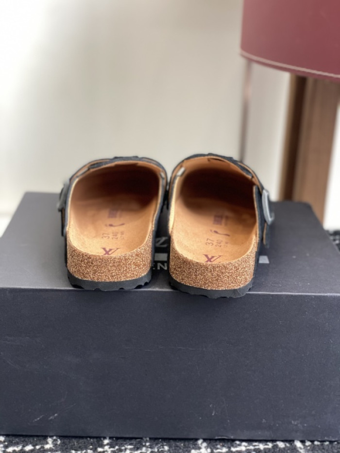 L0VT SANDAL