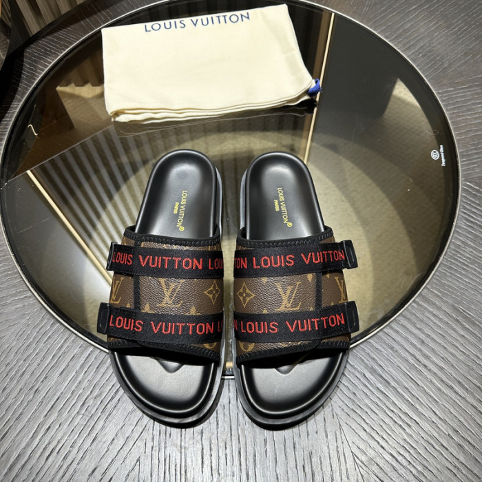 L0VT SANDAL