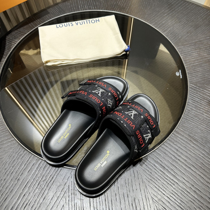 L0VT SANDAL