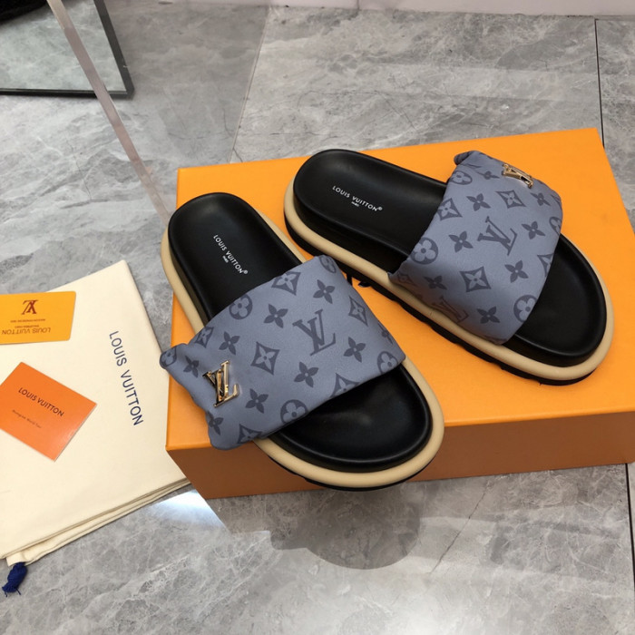 L0VT SANDAL