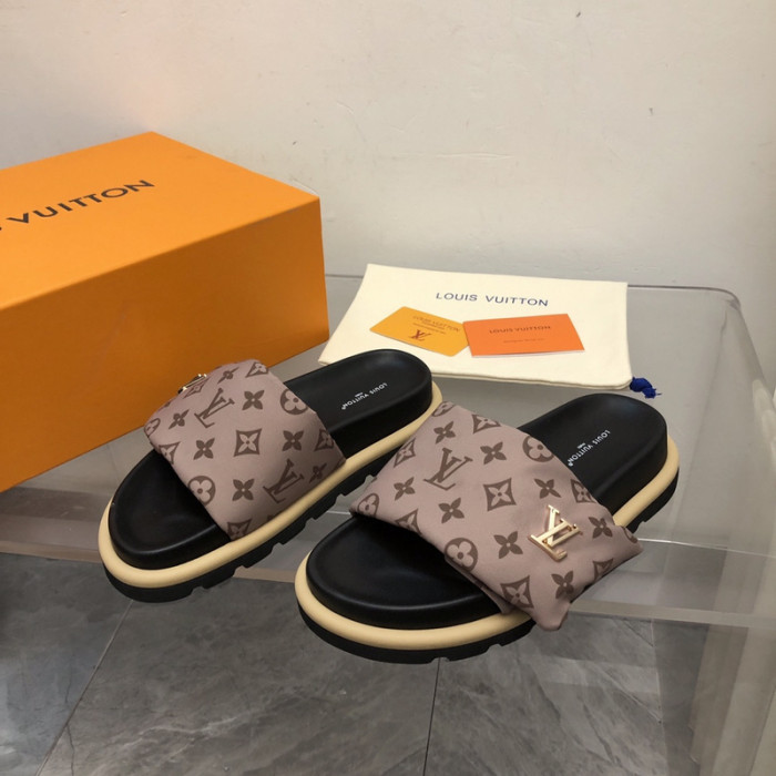 L0VT SANDAL