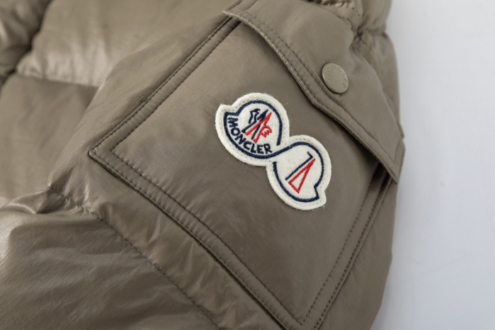 M0*C1ER DOWN JACKET