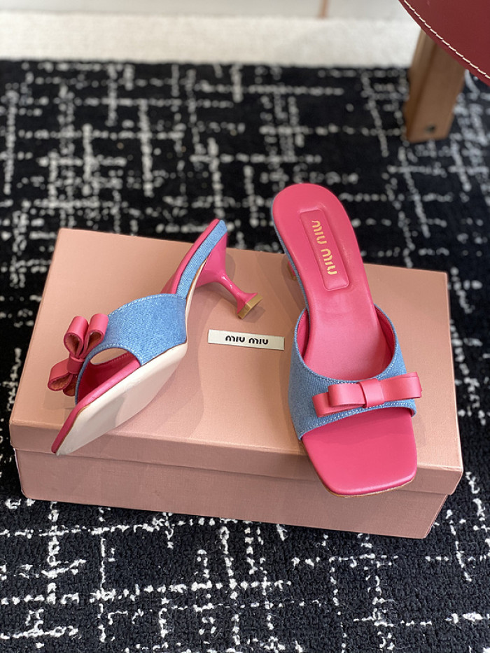 M1U SANDAL