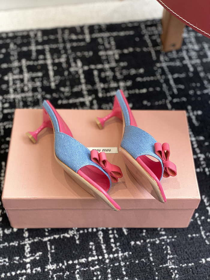 M1U SANDAL