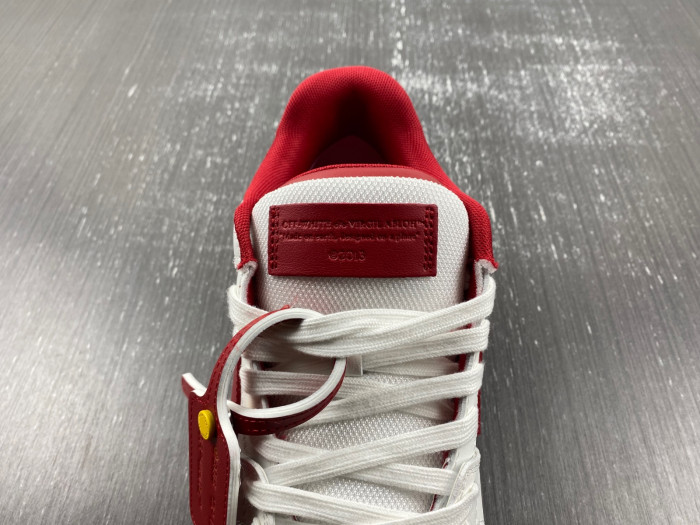 OFW SNEAKER