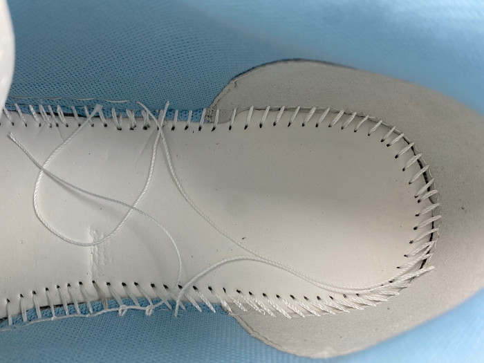 OFW SNEAKER
