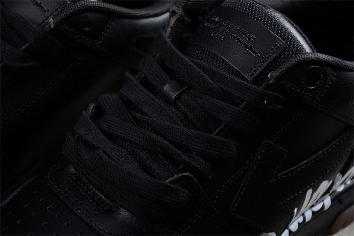 OFW SNEAKER