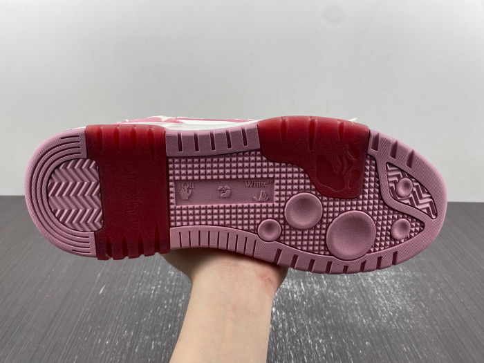 OFW SNEAKER