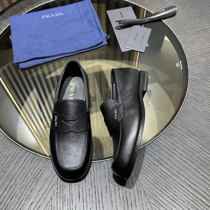 PRAD SNEAKER