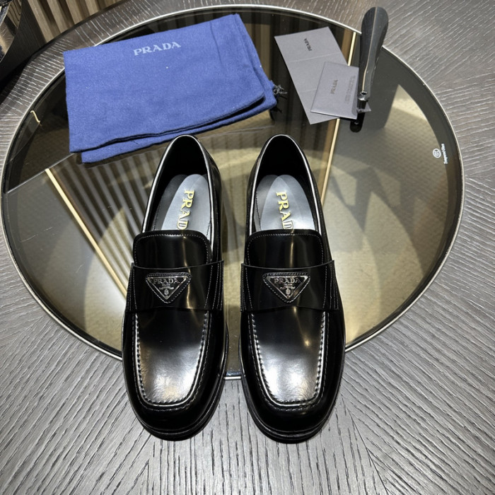 PRAD SNEAKER
