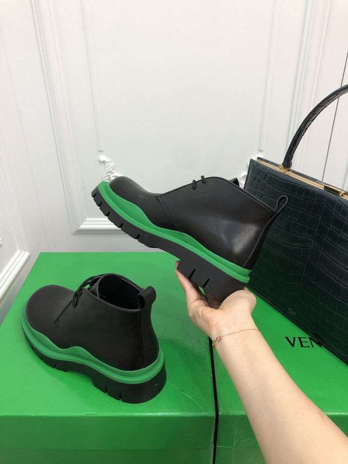 BV boots 031